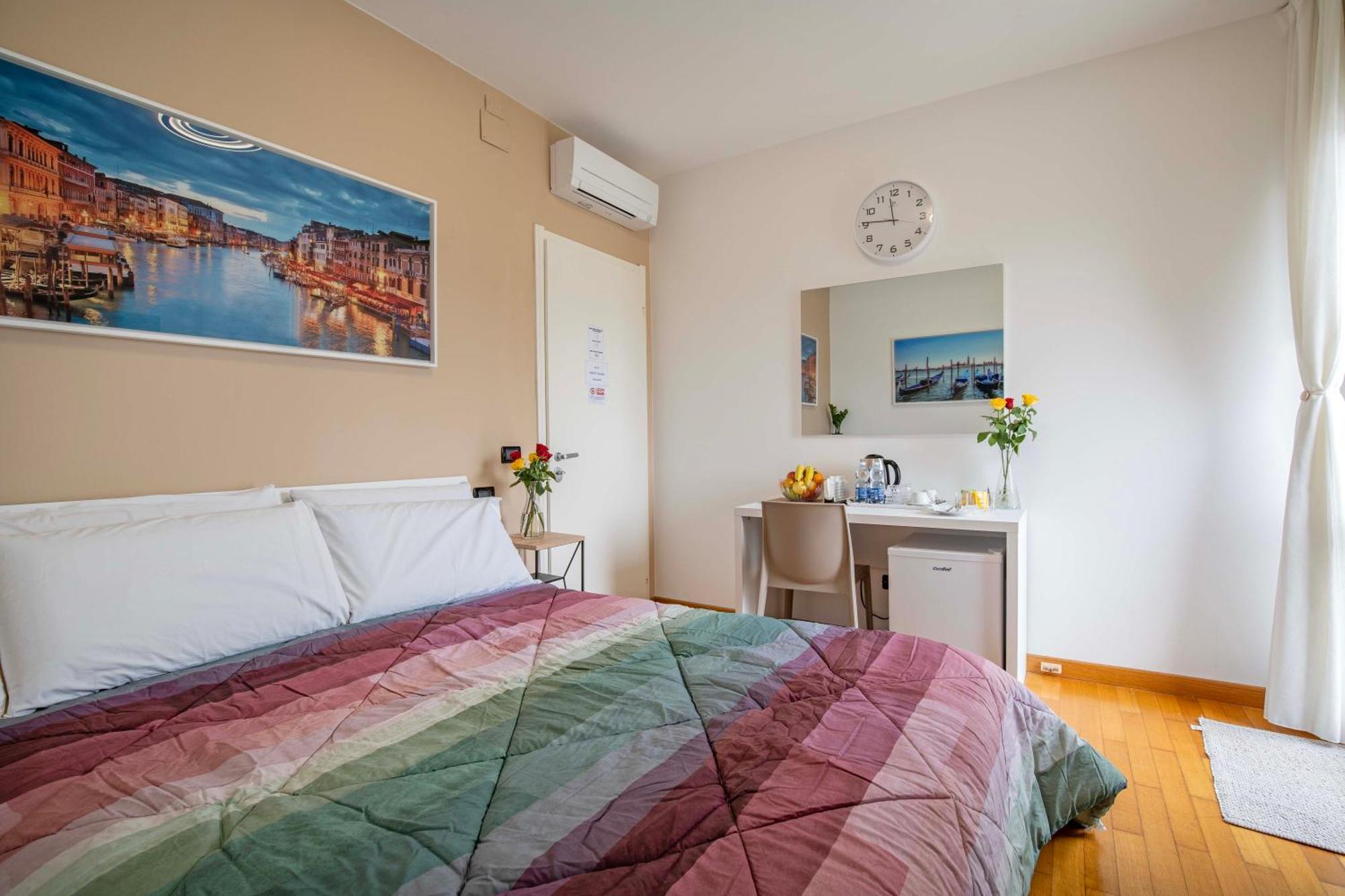 Venice Friends Bed & Breakfast Mestre